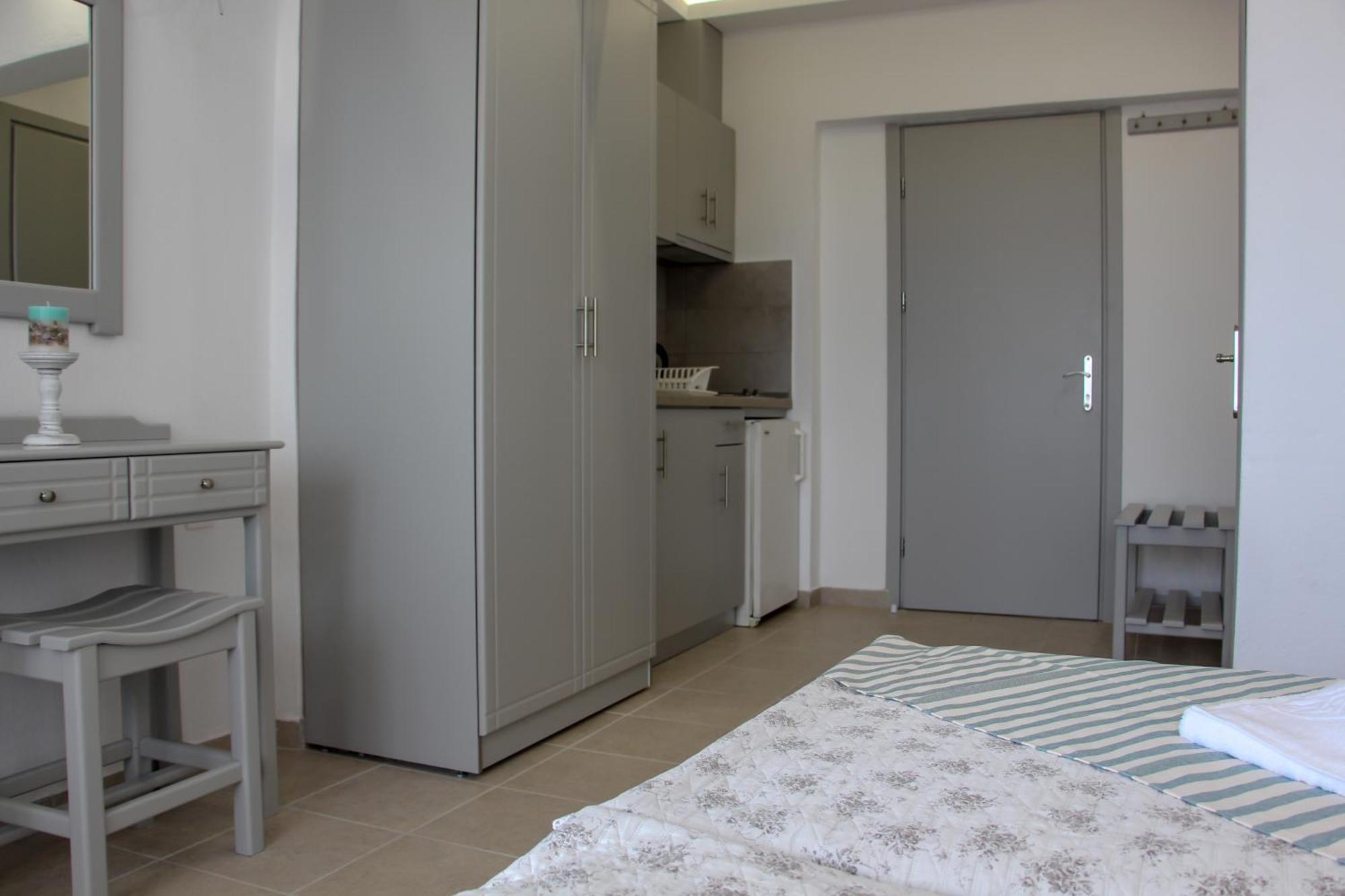 Thea-Tro Apartments Limenas  Exterior foto