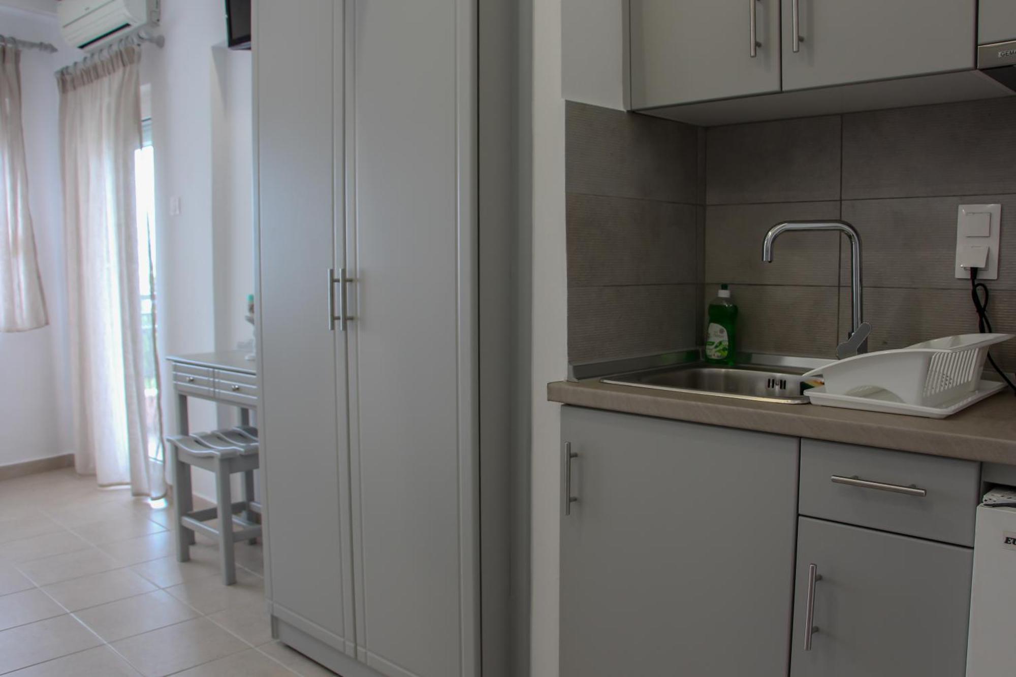Thea-Tro Apartments Limenas  Exterior foto